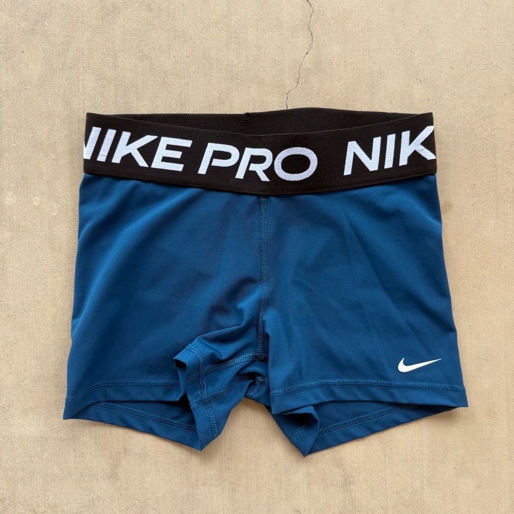 Nike Pro Womens Small Blue Dri-FIT 3" Compression Shorts Volleyball Gym Training